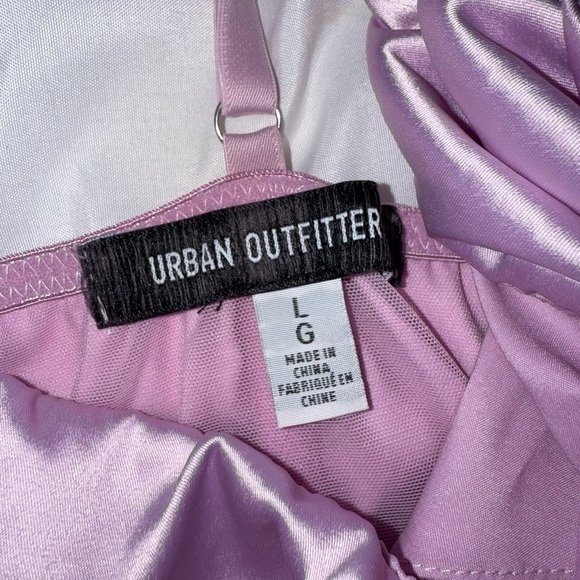 NWT Urban Outfitters Boned Satin Pink/Rose Corset Crop Top Size Large - Picture 4 of 4